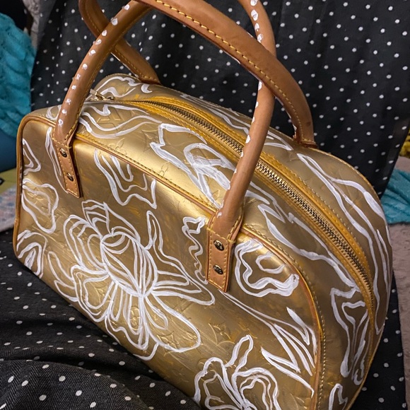 Custom painted Authentic Louis Vuitton Vernis Bag - Picture 5 of 16